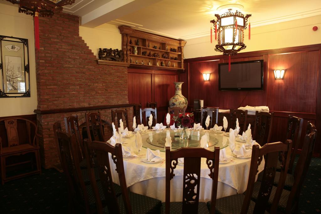 The Plough Inn Pocklington Esterno foto